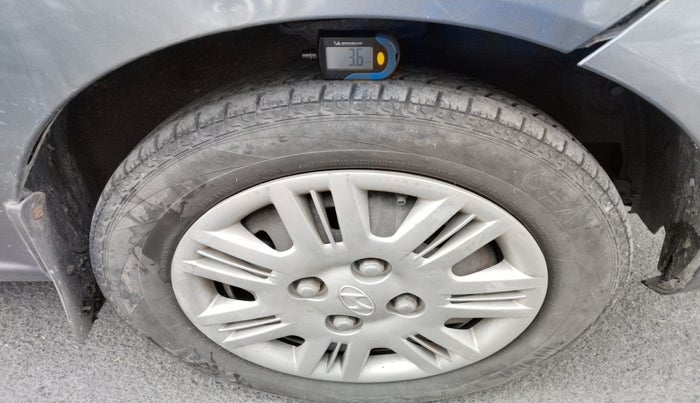 2010 Hyundai Santro Xing GLS, Petrol, Manual, 60,762 km, tyre