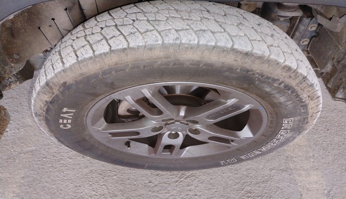 2022 Mahindra Thar LX D AT 4WD HT, Diesel, Automatic, 43,987 km, tyre