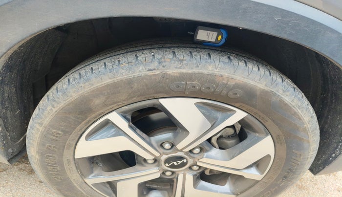 2021 KIA SONET HTX 1.5, Diesel, Manual, 41,046 km, tyre