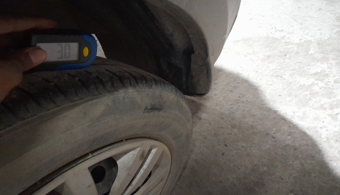 2022 Maruti Dzire VXI AMT, Petrol, Automatic, 44,068 km, tyre
