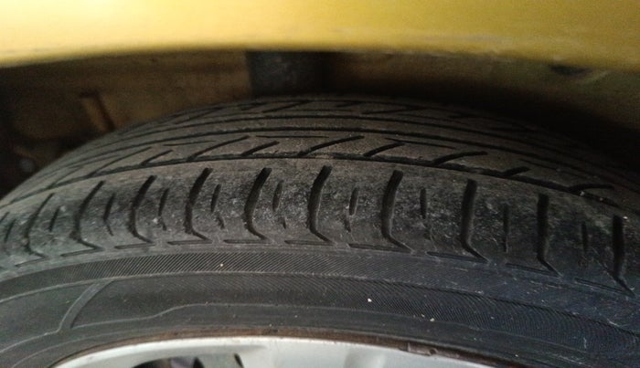 2014 Maruti Celerio VXI AMT, Petrol, Automatic, 5,816 km, tyre