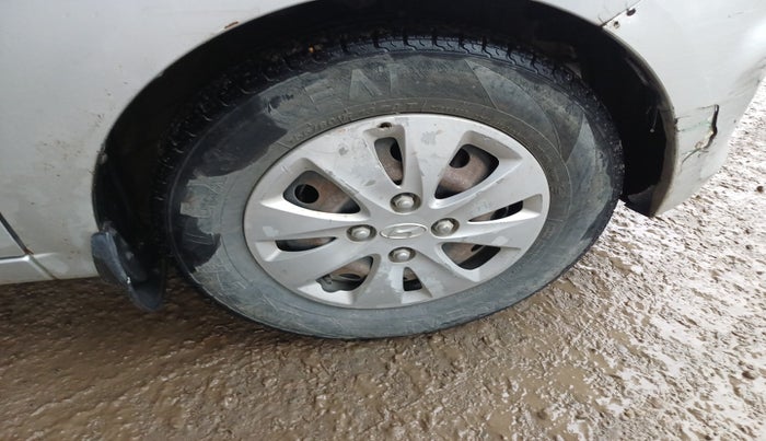 2013 Hyundai i10 MAGNA 1.1 LPG, Petrol, Manual, 61,504 km, tyre