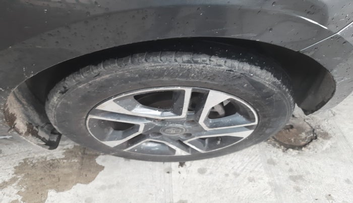 2020 Tata TIGOR XZ PLUS PETROL, Petrol, Manual, 1,02,946 km, tyre