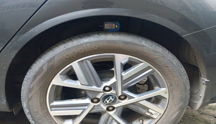 2023 Hyundai Verna  SX (O) 1.5 VTVT IVT, Petrol, Automatic, 9,071 km, tyre