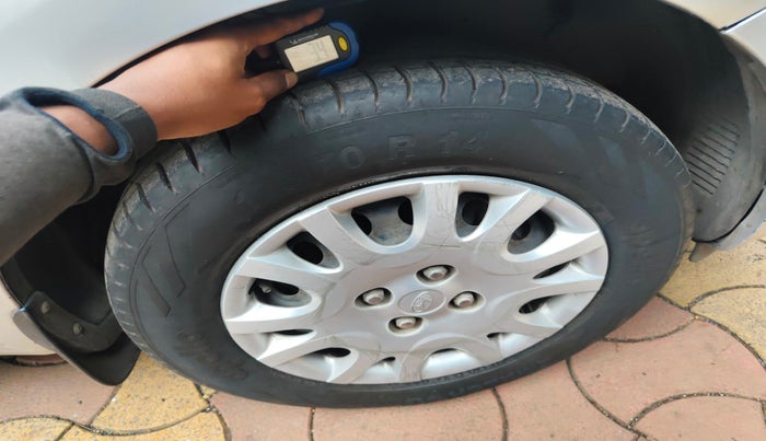 2010 Hyundai i20 MAGNA 1.2, Petrol, Manual, 57,416 km, tyre