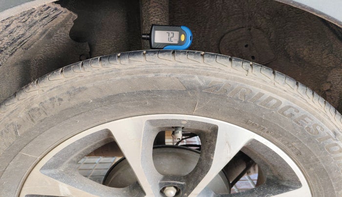 2021 Tata NEXON XZA PLUS (O) PETROL, Petrol, Automatic, 28,747 km, tyre