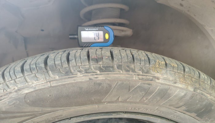 2015 Maruti Swift VDI, Diesel, Manual, 64,105 km, tyre