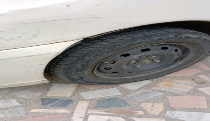 2011 Tata Indigo ECS LX TDI, Diesel, Manual, 99,479 km, tyre