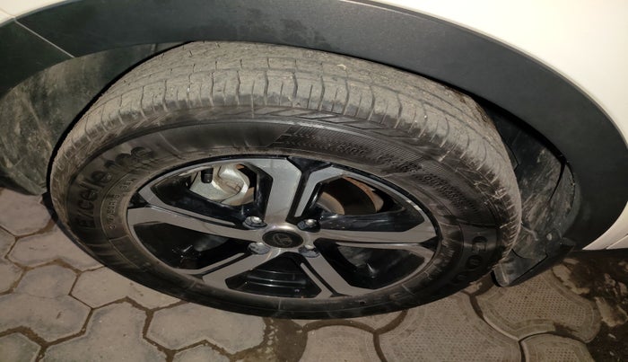 2022 Tata NEXON XZ PLUS PETROL, Petrol, Manual, 26,693 km, tyre