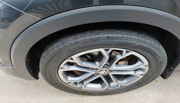 2021 Skoda KUSHAQ STYLE 1.5L TSI MT, Petrol, Manual, 54,175 km, tyre