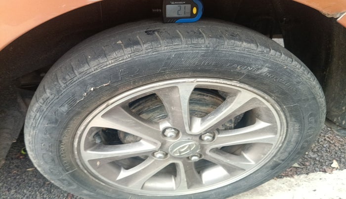 2016 Hyundai Grand i10 ASTA (O) AT 1.2 KAPPA VTVT, Petrol, Automatic, 62,371 km, tyre