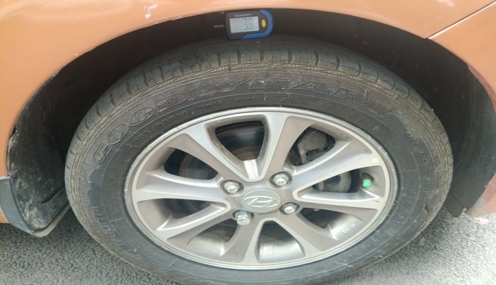 2016 Hyundai Grand i10 ASTA (O) AT 1.2 KAPPA VTVT, Petrol, Automatic, 62,371 km, tyre