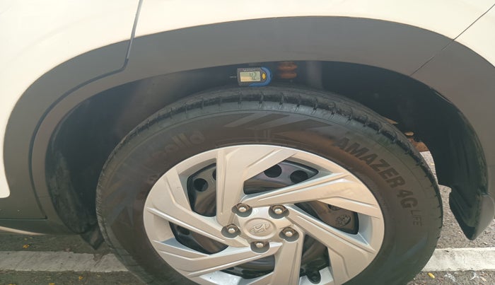 2021 Hyundai Creta EX 1.5 DIESEL, Diesel, Manual, 1,09,900 km, tyre