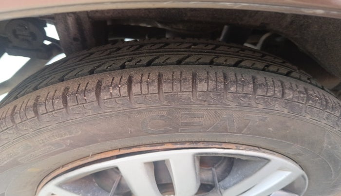 2010 Maruti Zen Estilo VXI, Petrol, Manual, 79,330 km, tyre