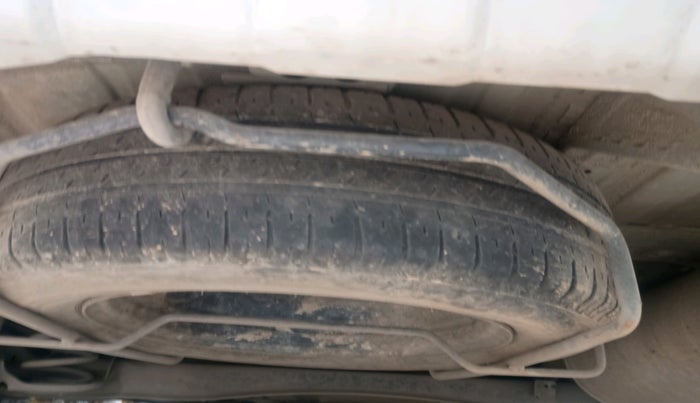 2019 Maruti XL6 ZETA AT, Petrol, Automatic, 55,512 km, tyre