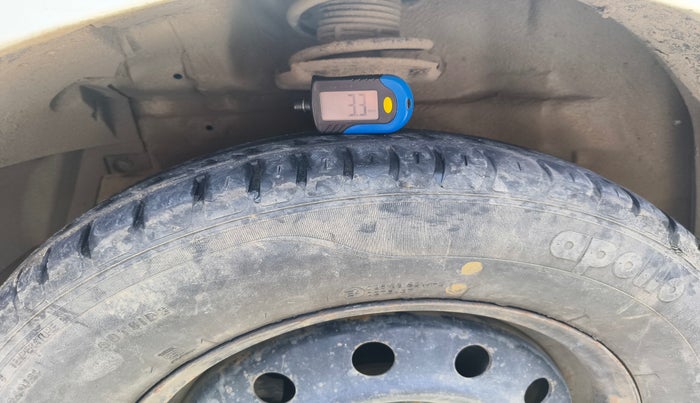 2014 Maruti Swift VXI, Petrol, Manual, 85,010 km, tyre