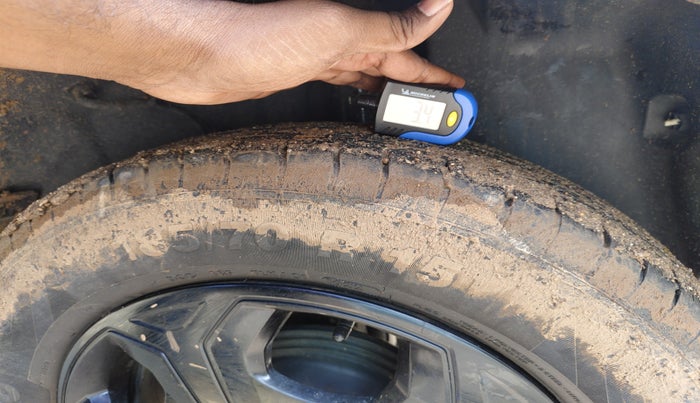 2022 Tata PUNCH ACCOMPLISHED MT, Petrol, Manual, 41,300 km, tyre