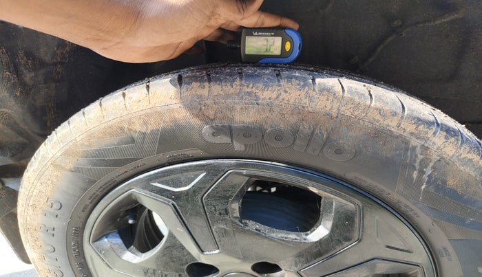 2022 Tata PUNCH ACCOMPLISHED MT, Petrol, Manual, 41,300 km, tyre