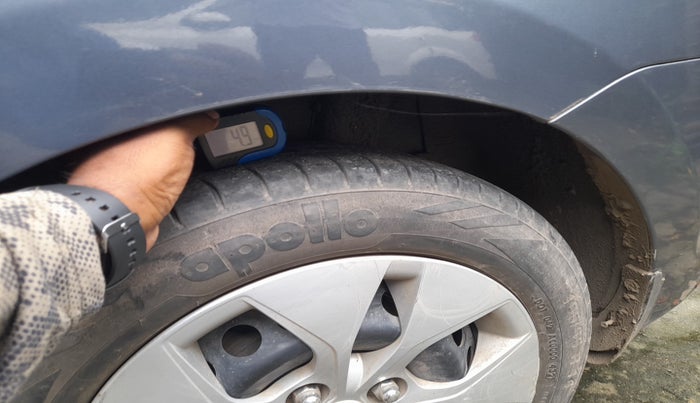 2015 Hyundai Xcent S 1.2, Petrol, Manual, 94,699 km, tyre
