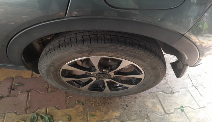 2021 Tata NEXON XZA PLUS PETROL, Petrol, Automatic, 39,137 km, tyre