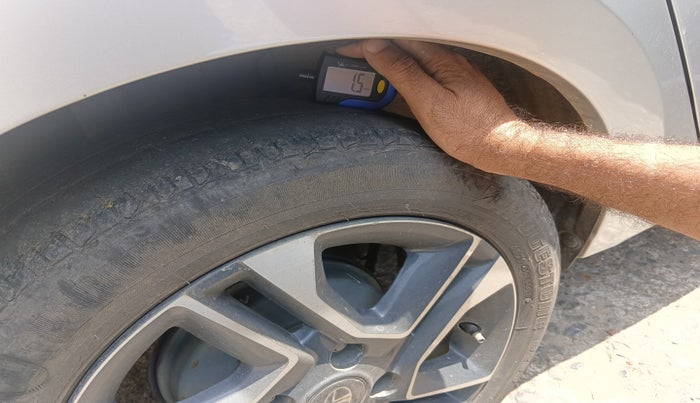 2018 Tata TIGOR XZA PETROL, Petrol, Automatic, 44,460 km, tyre