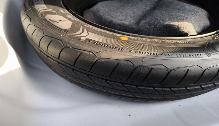 2023 Hyundai Verna SX 1.5 l MPI, Petrol, Manual, 37,248 km, tyre