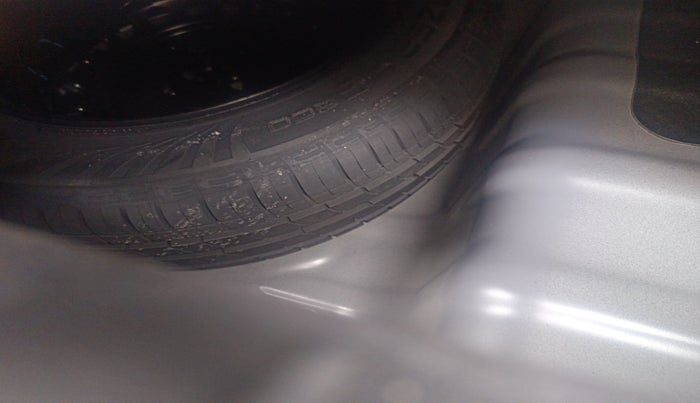 2023 Hyundai GRAND I10 NIOS SPORTZ AMT 1.2 KAPPA VTVT, Petrol, Automatic, 6,602 km, tyre