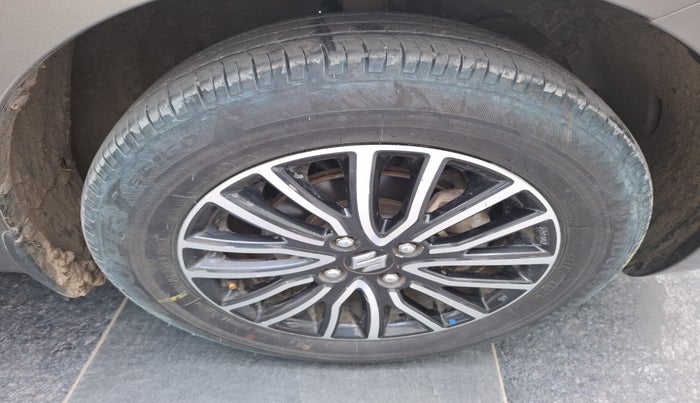 2023 Maruti Dzire ZXI Plus AMT, Petrol, Automatic, 59,492 km, tyre