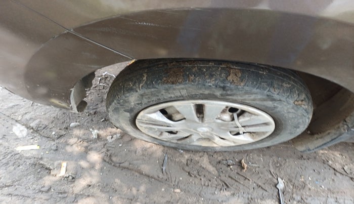 2010 Maruti Wagon R 1.0 LXI, Petrol, Manual, 90,674 km, tyre