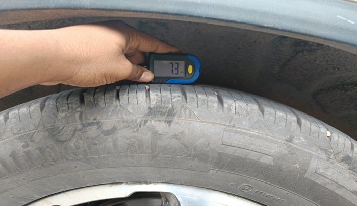 2018 Mahindra ALTURAS G4 4WD AT, Diesel, Automatic, 1,91,952 km, tyre