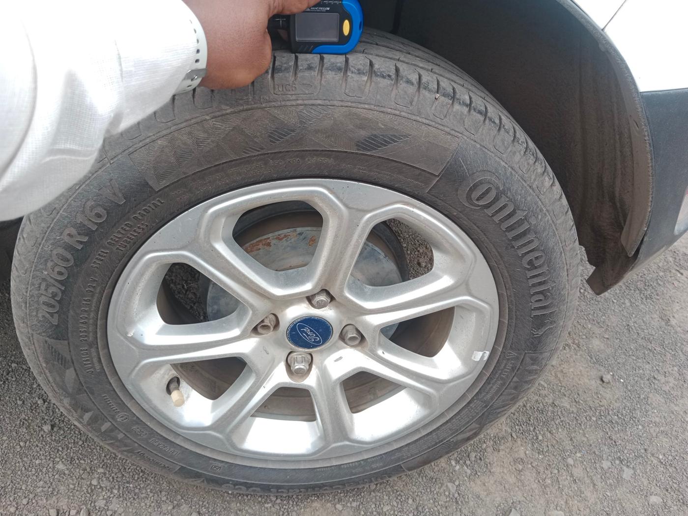 2018 Ford Ecosport TITANIUM + 1.5L PETROL AT, Petrol, Automatic, 52,341 km, tyre