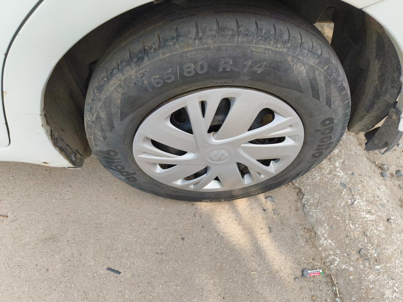 2013 Maruti Swift Dzire TOUR DIESEL, Diesel, Manual, 1,44,900 km, tyre
