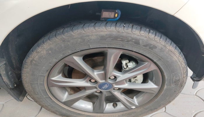 2020 Ford Ecosport TITANIUM 1.5L PETROL, Petrol, Manual, 17,619 km, tyre