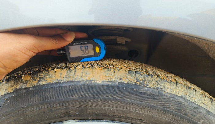 2022 Maruti Celerio ZXI AMT, Petrol, Automatic, 17,609 km, tyre