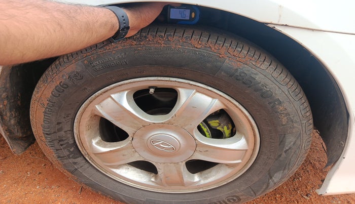 2011 Hyundai Verna TRANSFORM 1.5 SX AT CRDI, Diesel, Automatic, 1,28,270 km, tyre