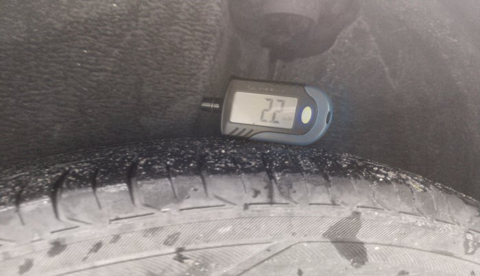 2011 Volkswagen Polo TRENDLINE 1.2L DIESEL, Diesel, Manual, 66,910 km, tyre