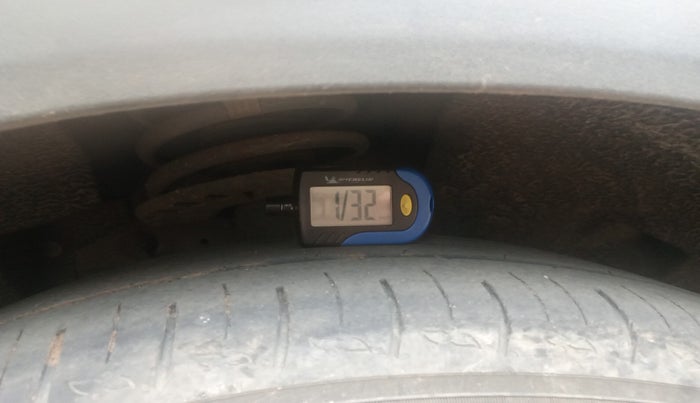 2023 Mahindra XUV700 AX 5 D AT 7 STR, Diesel, Automatic, 86,038 km, tyre