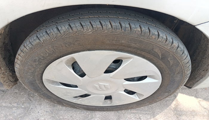 2015 Maruti Celerio VXI, Petrol, Manual, 47,254 km, tyre