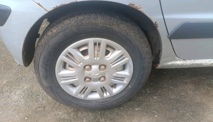 2011 Hyundai Santro Xing GL PLUS, Petrol, Manual, 1,38,158 km, tyre