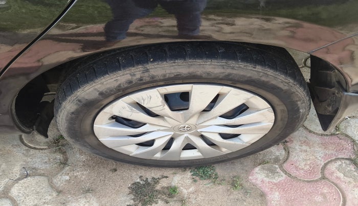 2018 Toyota YARIS J MT, Petrol, Manual, 55,360 km, tyre