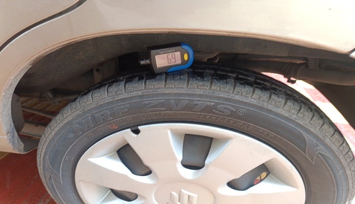 2011 Maruti Alto K10 VXI, Petrol, Manual, 97,841 km, tyre