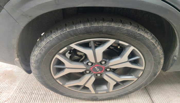 2022 KIA SELTOS GTX PLUS AT 1.5 DIESEL, Diesel, Automatic, 55,677 km, tyre
