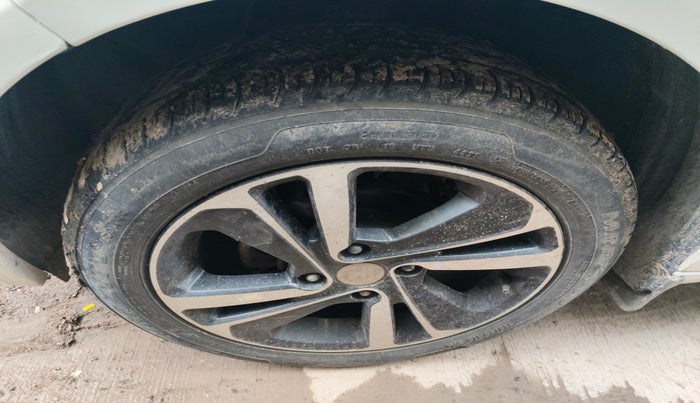 2022 Tata ALTROZ XZ PETROL, Petrol, Manual, 47,233 km, tyre