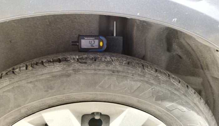 2013 Maruti Swift Dzire VXI, Petrol, Manual, 73,022 km, tyre