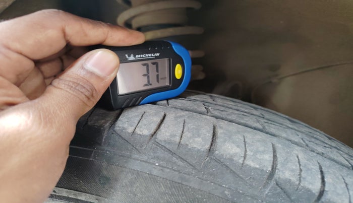 2022 Maruti Alto VXI, Petrol, Manual, 40,074 km, tyre