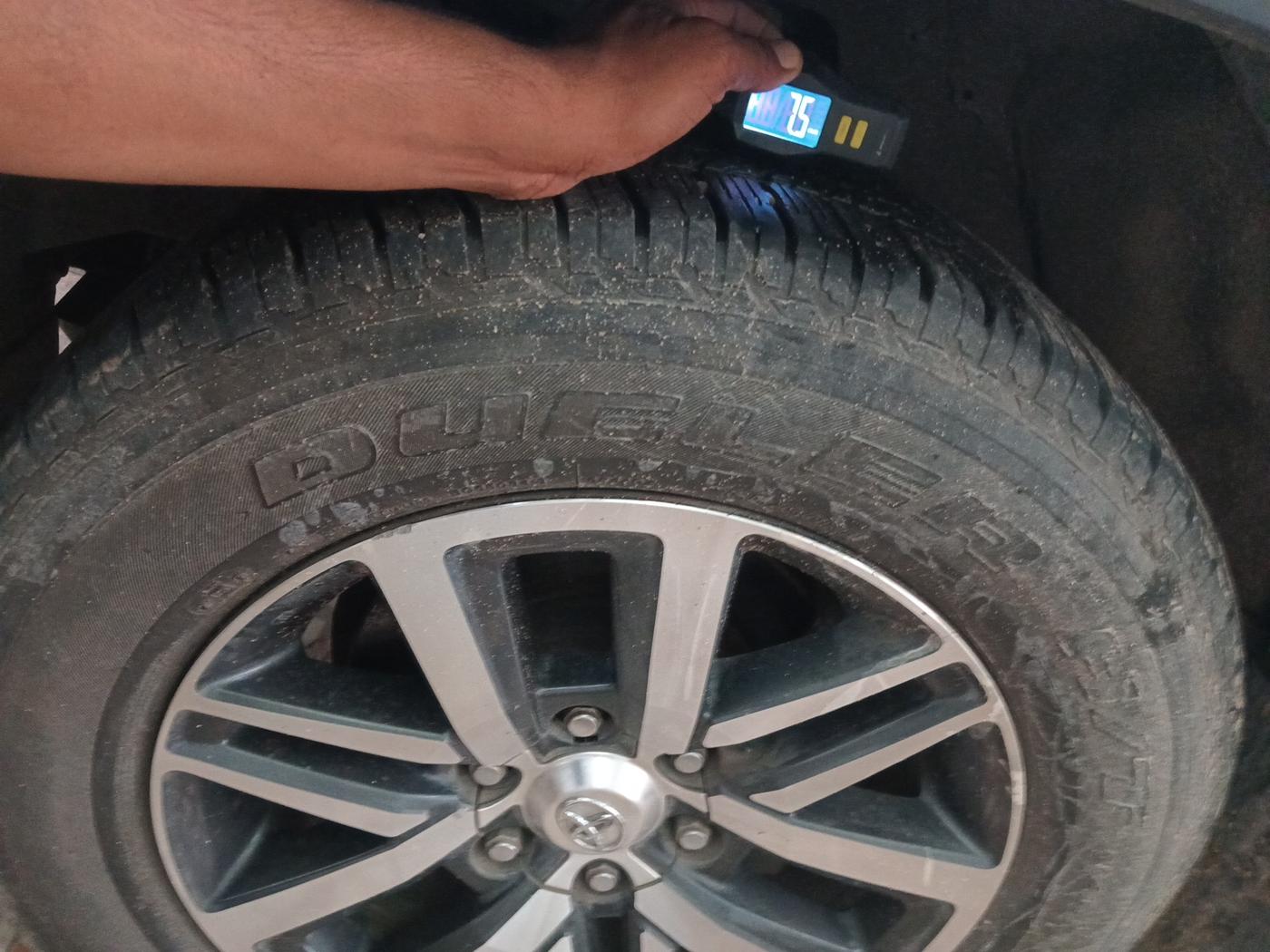 2019 Toyota Fortuner 2.8 4X4 AT, Diesel, Automatic, 27,929 km, tyre