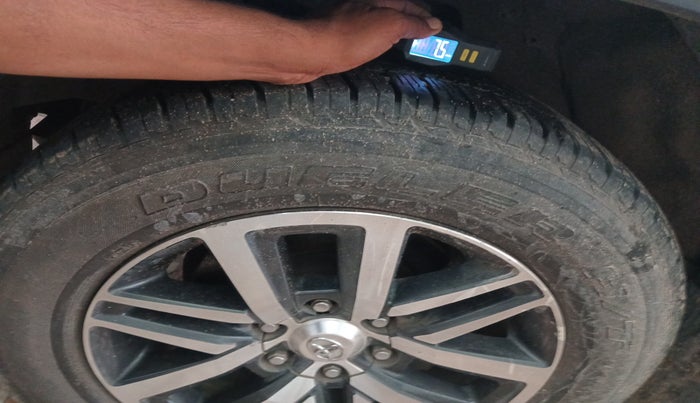 2019 Toyota Fortuner 2.8 4X4 AT, Diesel, Automatic, 27,929 km, tyre