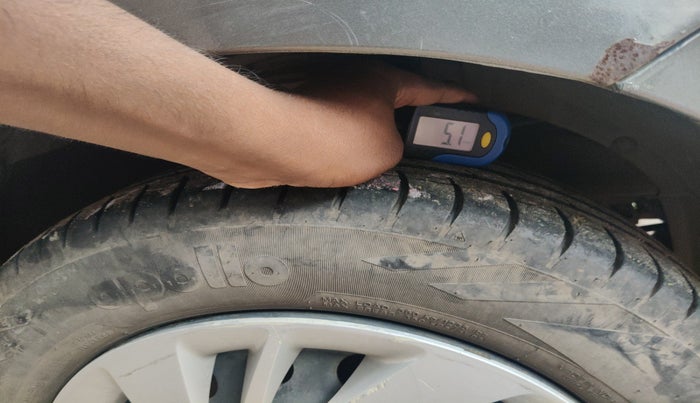 2019 Maruti Ertiga VDI 1.5, Diesel, Manual, 52,120 km, tyre