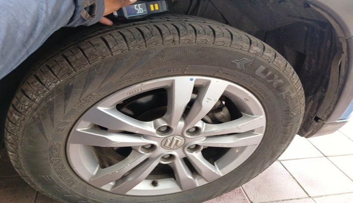 2016 Maruti Vitara Brezza ZDI PLUS DUAL TONE, Diesel, Manual, 1,54,211 km, tyre