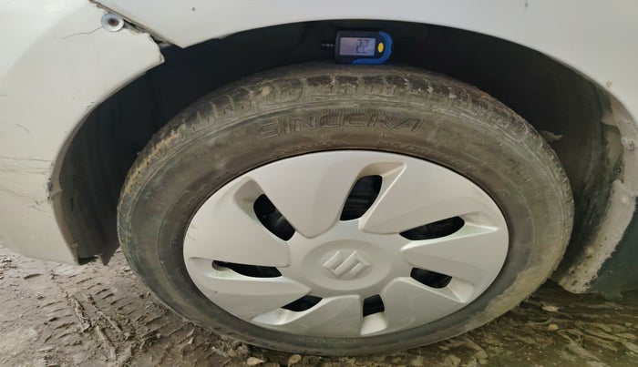 2014 Maruti Celerio VXI, Petrol, Manual, 1,14,506 km, tyre